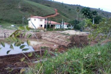 MARÇO