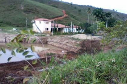 MARÇO